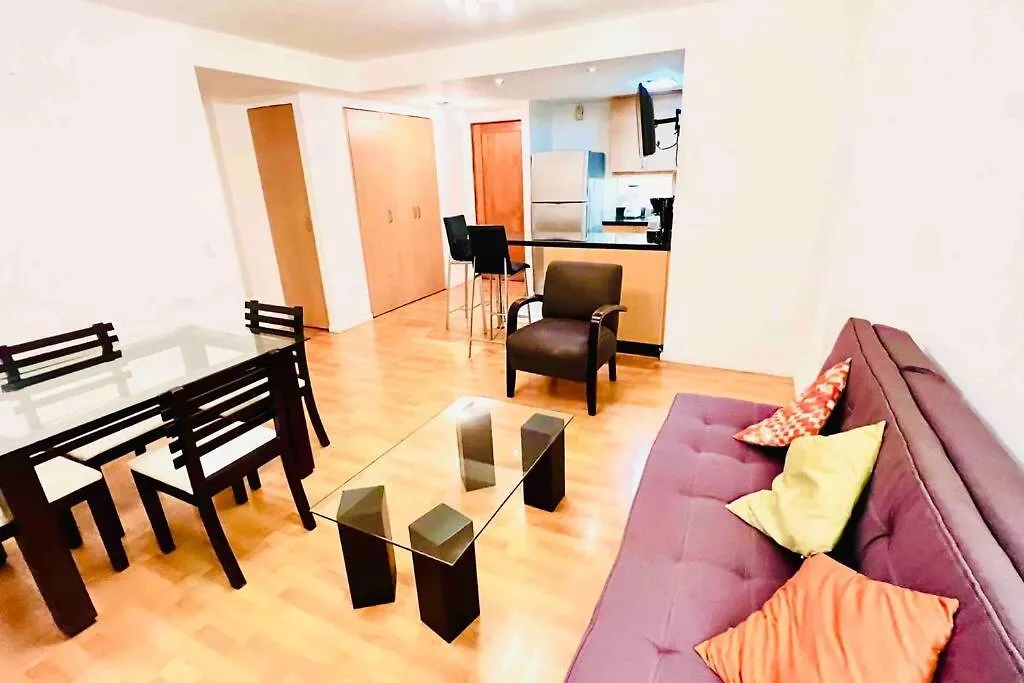 Apartment Suite Frente Al Quicentro Shopping Vista Frontal Piso Alto Diagonal Al Hotel Sheraton Quito